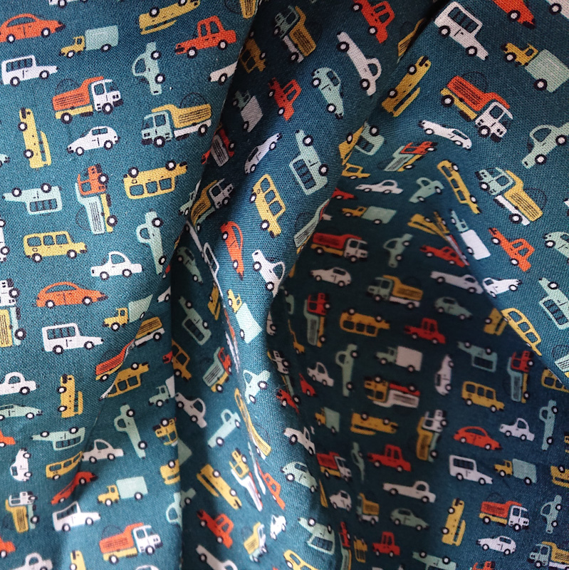 Une première collection de pantalon